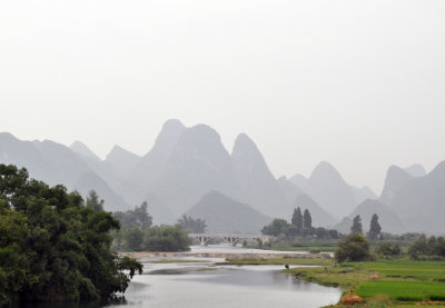 Yulong up river serenity