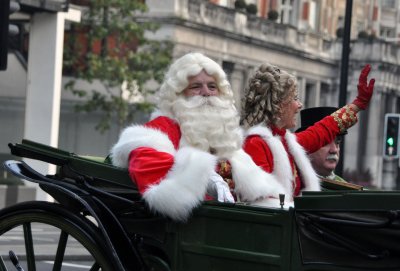 Mr and Mrs S Claus on way to Harrods