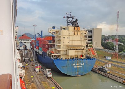20120330 389 Panama Canal, Miraflores Locks.jpg