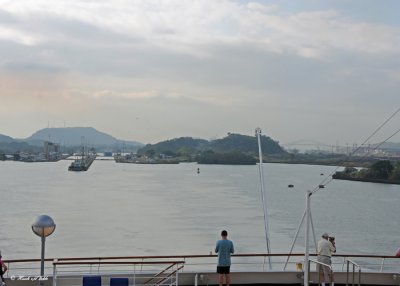 20120326 201 Panama Canal Locks & Bridge of the Americas.jpg