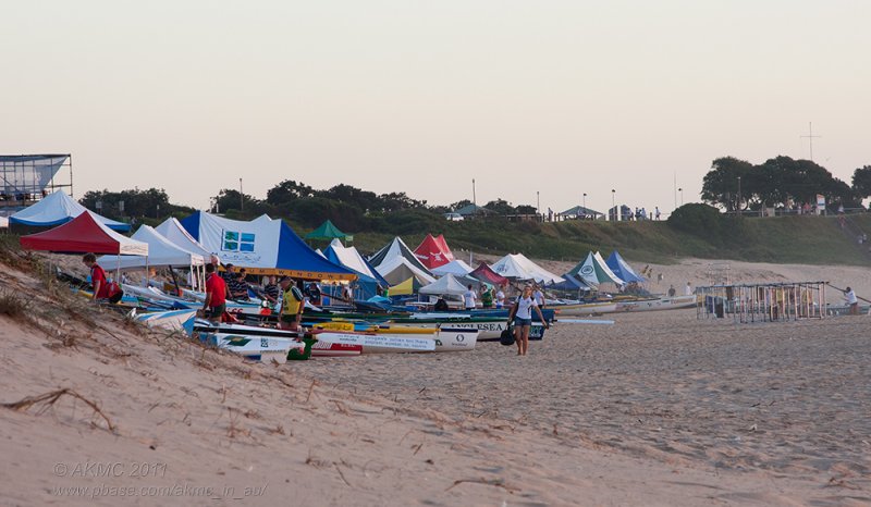 15007 Readying The Boats