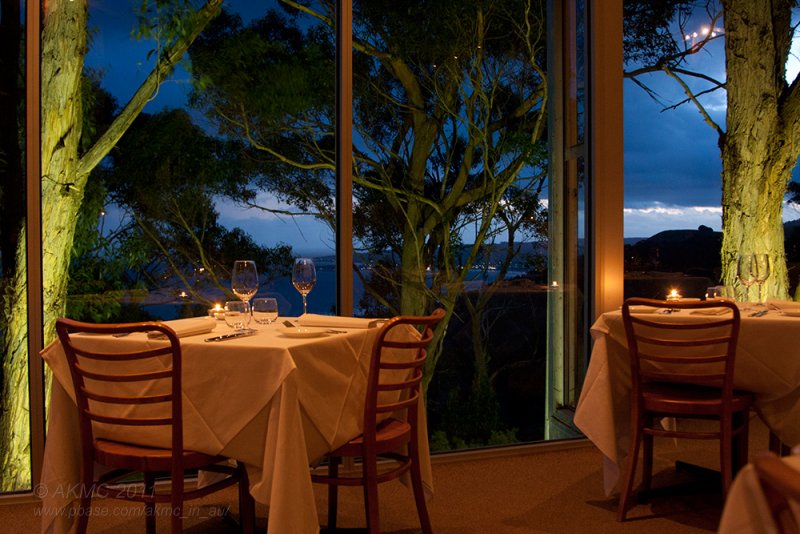 19543 The Lights Of Apollo Bay (Sat 01 Oct 11)