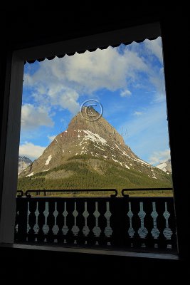 _30F4649Many Glaciers.jpg