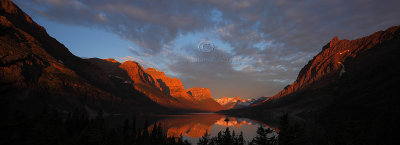 Wild Goose Sunrise Pano3.jpg