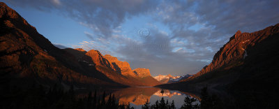 Wild Goose Sunrise Pano4.jpg