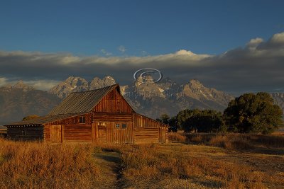 _30F0291Mormon Barns.jpg