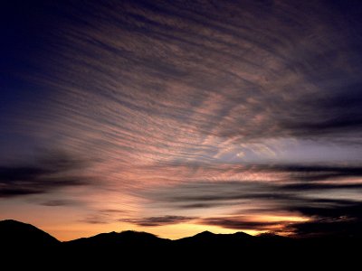 Sunset and Lines in the Sky!