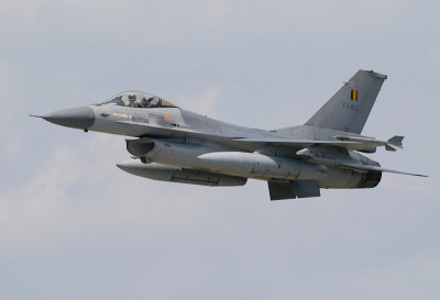 pbase f16b01.jpg