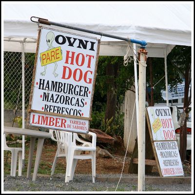 Alien Hot Dog Stand
