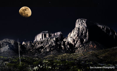 Moon Over the Chisos