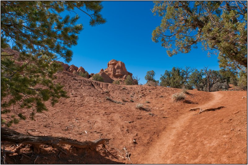 Shakespeare Arch Trail