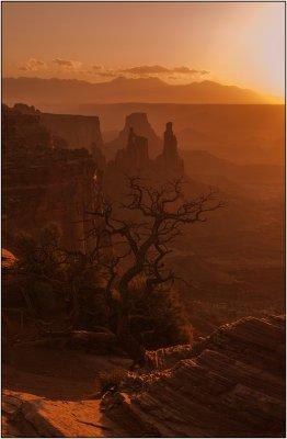 Sunrise at Washer Woman Arch #1