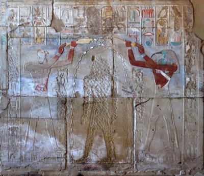 Horus and Thoth anoint Hatshepsut