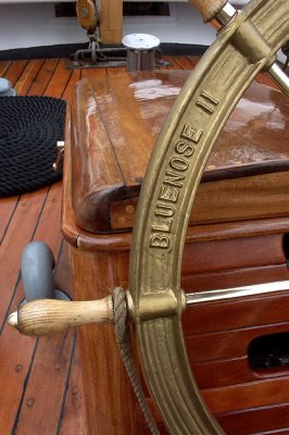 Steering wheel, detail