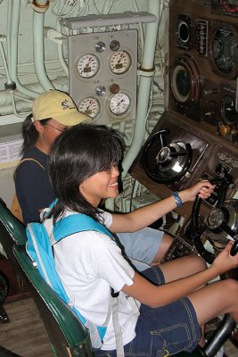 Dive controls, visitors seated