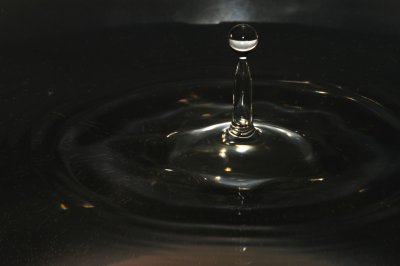 Water drop in the dark - 01