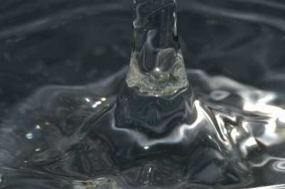 Water drop - close up - 04