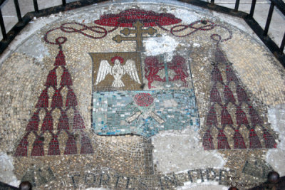 Mosaico a la Entrada de la Catedral