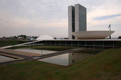 Vista Panoramica del Edificio del Senado y Congreso