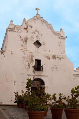 Una de Muchas Iglesias en el Viejo San Juan