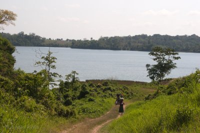 La Laguna Provee Agua a ls Habitantes del Lugar