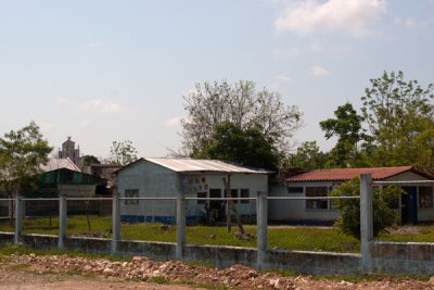 Centro de Salud de la Aldea