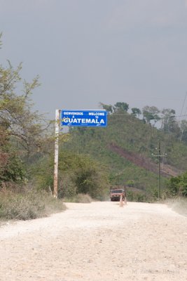 Delegacion de Migracion a la Salida del Centro Urbano