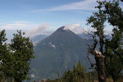 Otra Vista del Volcan Santa Maria