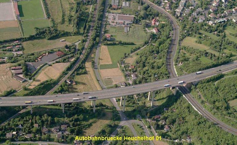Autobahnbruecke Heuchelhof 01.jpg