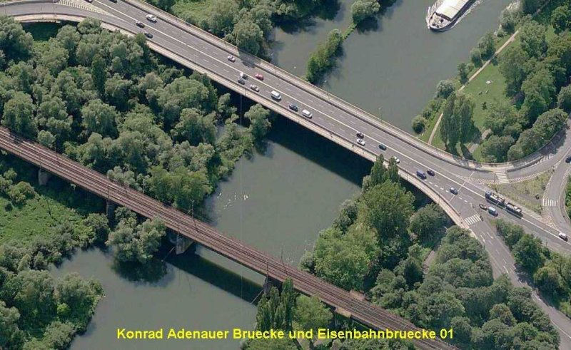 Konrad Adenauer Bruecke und Eisenbahnbruecke 01.jpg