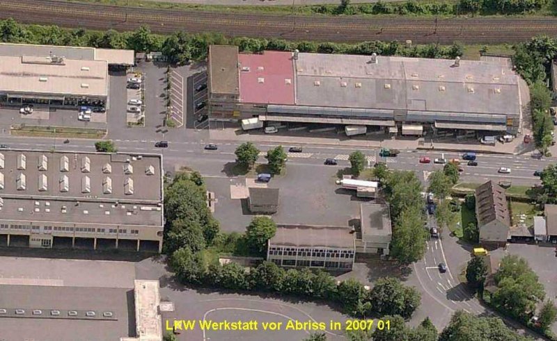 LKW Werkstatt vor Abriss in 2007 01.jpg