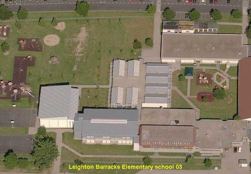 Leighton Barracks Elementary school 03.jpg