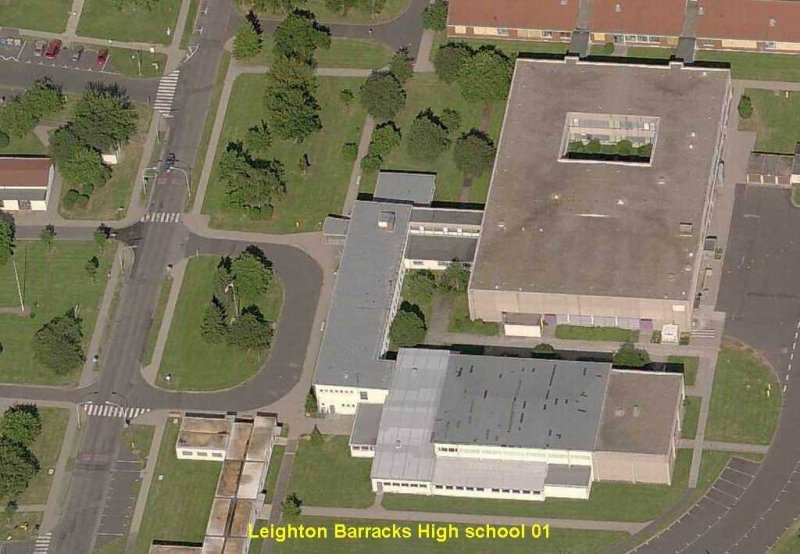 Leighton Barracks High school 01.jpg