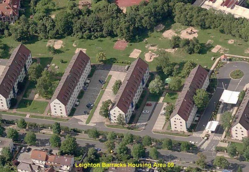 Leighton Barracks Housing Area 09.jpg