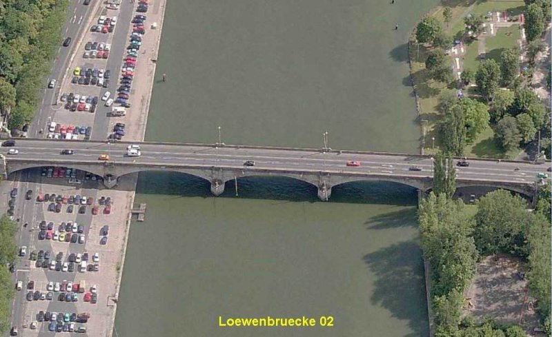Loewenbruecke 02.jpg