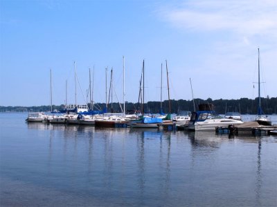 SMUGGLERS COVE