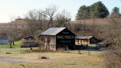 MAIL POUCH BARN