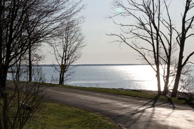 LAKE ERIE IN THE MORNING