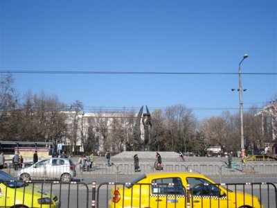 Plovdiv Statue.JPG