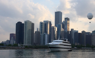 ChicagoIL Odyssey II Balloon 6-1-10 713 PM.JPG