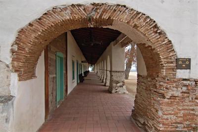 g4/04/451004/3/52444353.SJBColonnade01.jpg