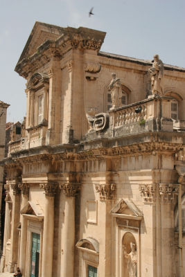 dubrovnicbuilding.jpg