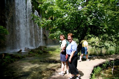 touristPlitvice.jpg