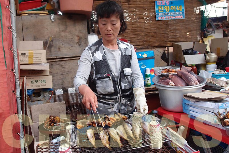 Daepohang Fish Market