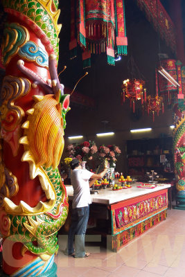 Guang DI Temple 20110522-101726-210.jpg