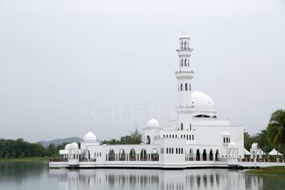 Floating mosque, Rantau Abang