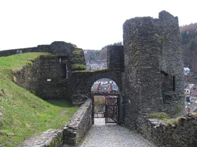 La Roches feudal castle