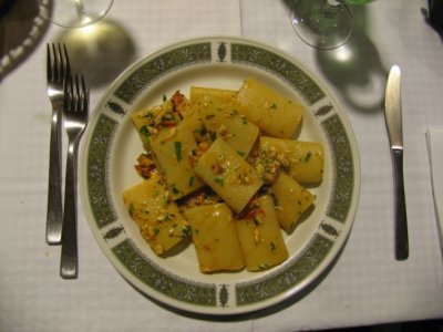 Cannelloni prepared with fish sauce