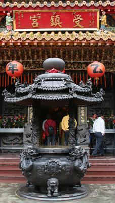Shou-zhen Temple, Alishan Forest Recreation Area (May-Jun 06)