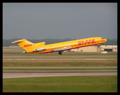 DHL Boeing 727-200 @ Takeoff (N751DH)
